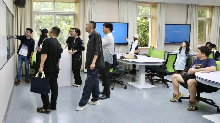 678bff26a1e2f1385d0a8bea7b70262