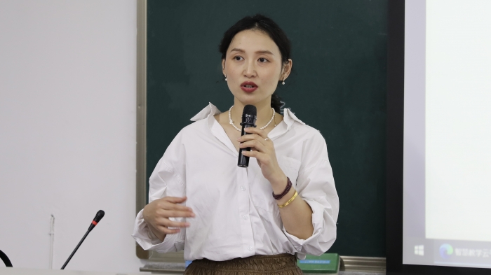 901e85e1d9be4a1b6e49b11573221b8